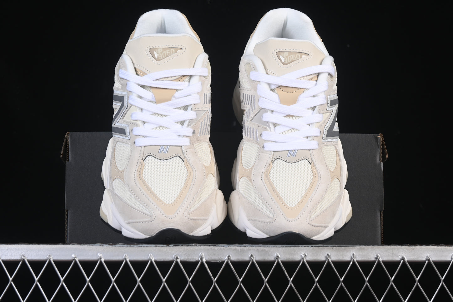 New Balance 9060 - Crème