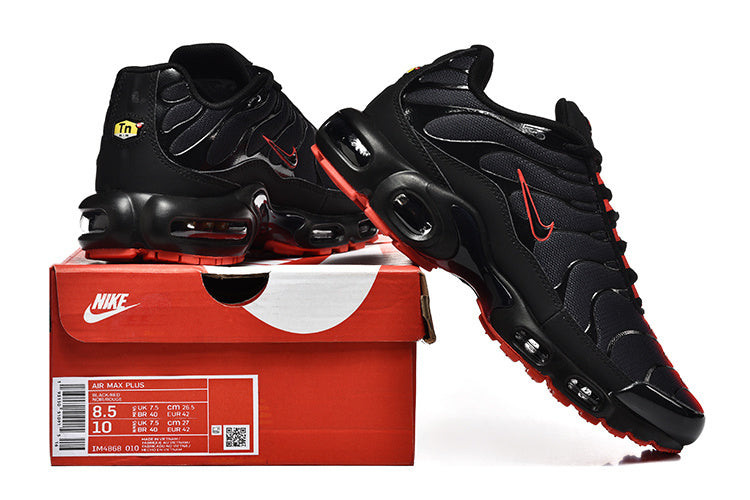 Nike Air Max Plus TN "Black University Red"