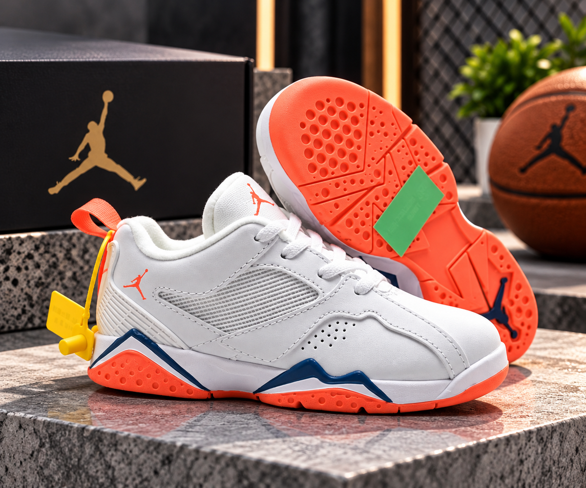 👟 Jordan – Sneakers Enfant Blanc & Orange